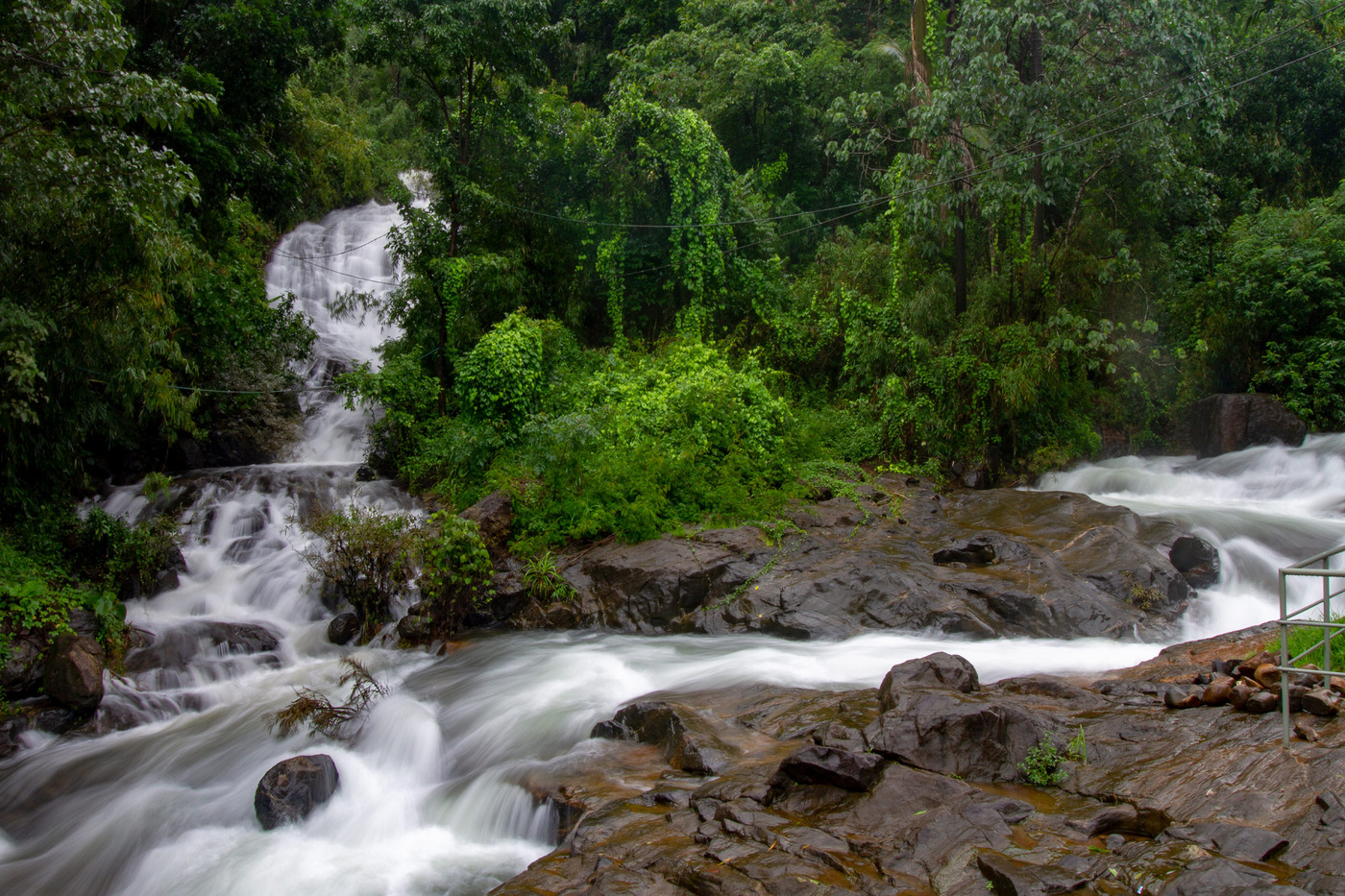 Ezharakund Waterfalls